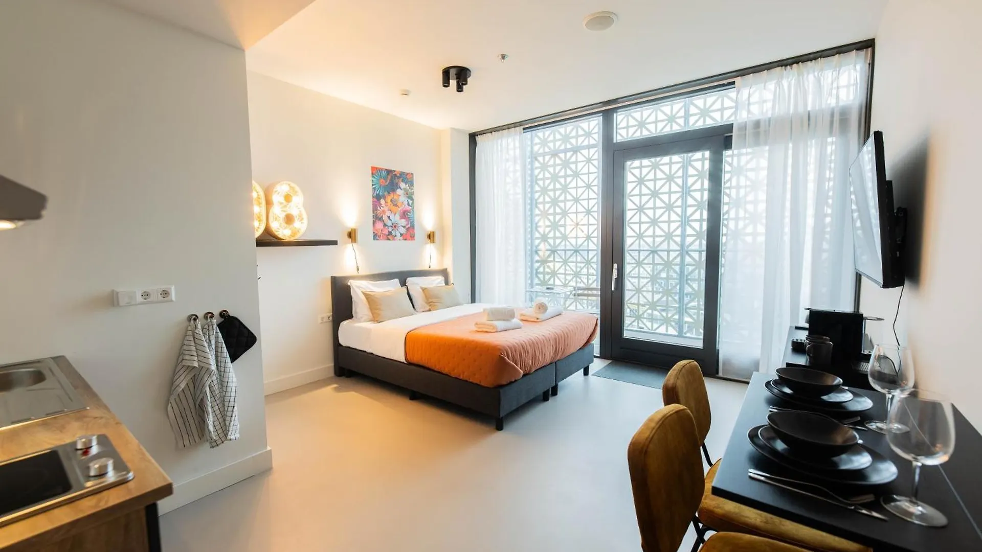 Brede Hilledijk Apartment Rotterdam Netherlands