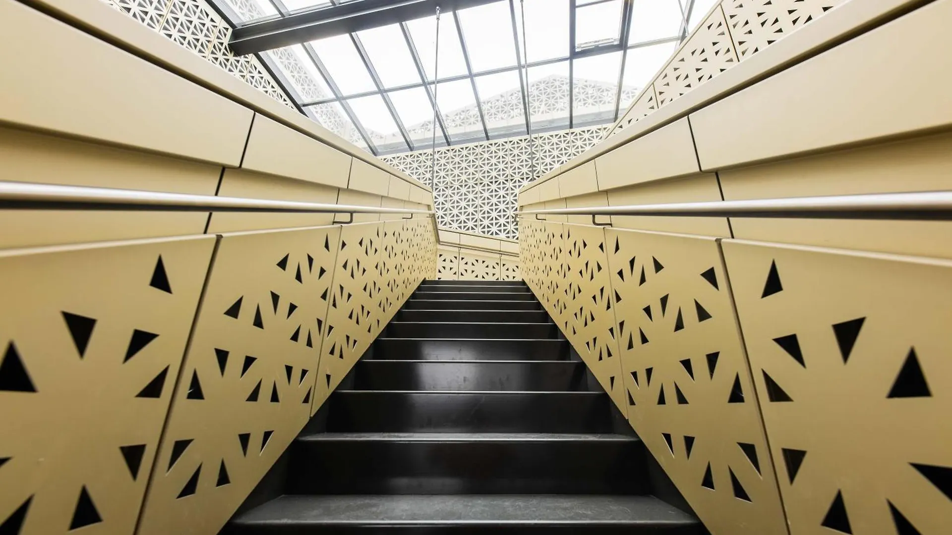 Brede Hilledijk Apartment Rotterdam